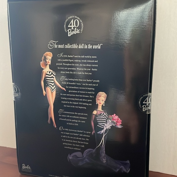 1999 40th Anniversary Barbie NIB Mint - Picture 3 of 13